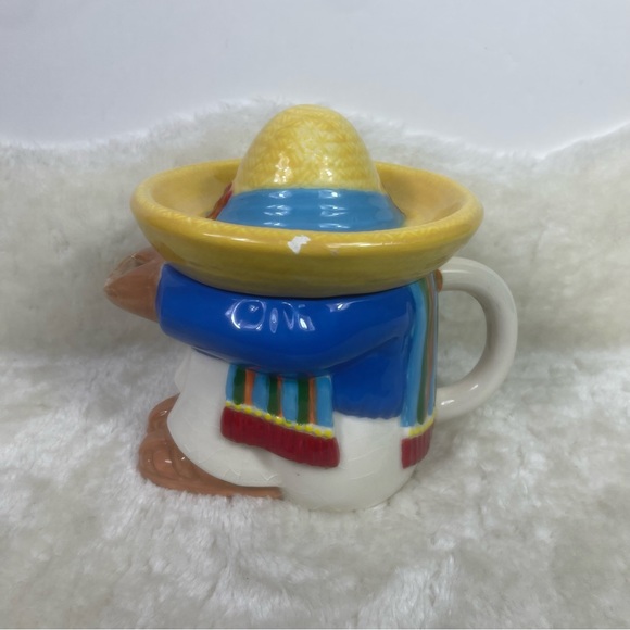 Sleeping Man Wearing Sombrero Teapot / Planter / Watering Jug - Picture 4 of 11